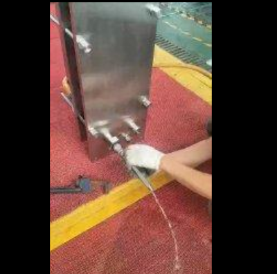 Water Pressure Test Of Plate Heat Exchanger